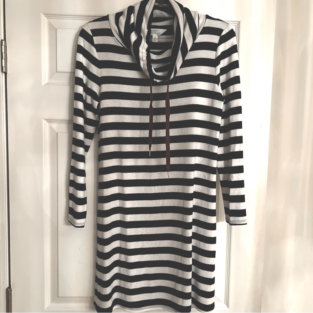 Market & Spruce Granita Knit. Sz M Petite Striped tunic dress. Blk & Wht.